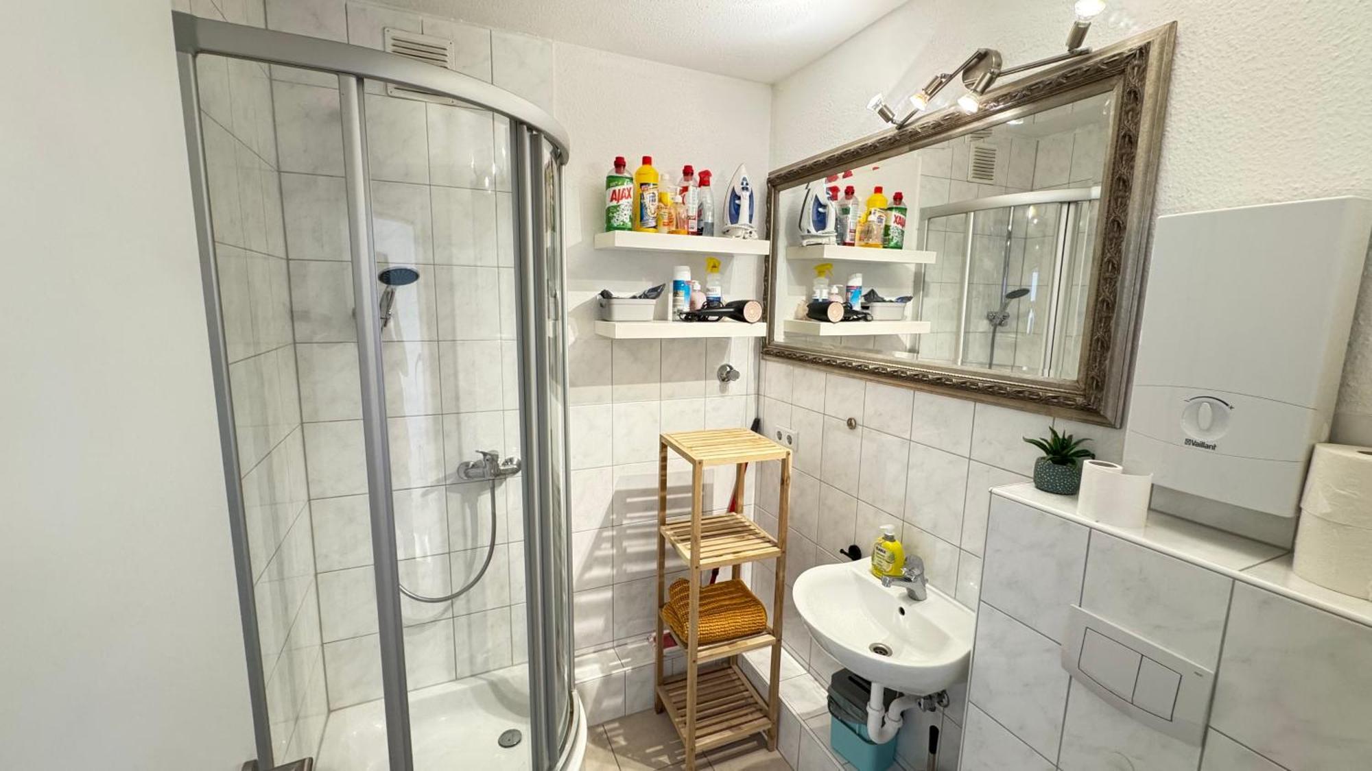 Monteur & Messezimmer Ratingen-Duesseldorf Esterno foto